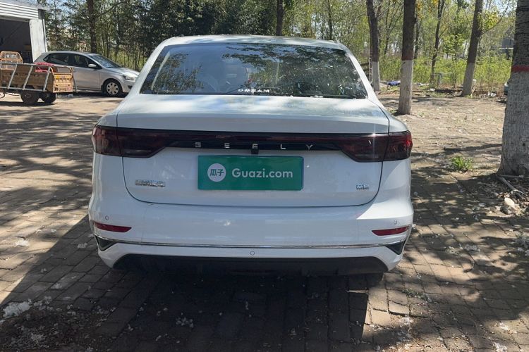 Used Geely Auto Emgrand 2026 Model 4th Generation 4 Millionth Anniversary Edition 1.5L CVT Overdrive Edition Exterior 6