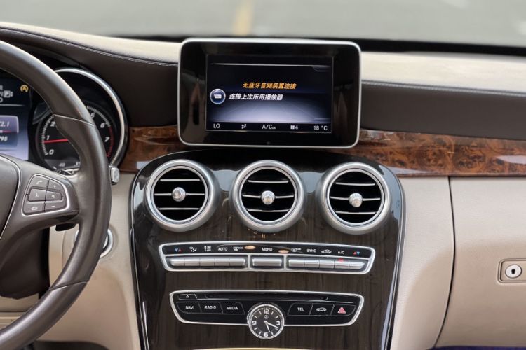 Used Mercedes-Benz C-Class 2015 C 200 L
