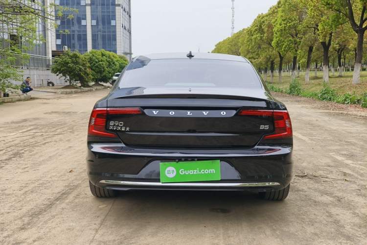 Used Volvo S90 2024 B5 Zhiyi Luxury Edition