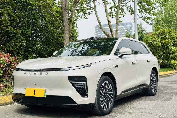 Used EXEED Star Era ET 2024 Extended-Range 240 Ultra All-Wheel Drive Exterior 1