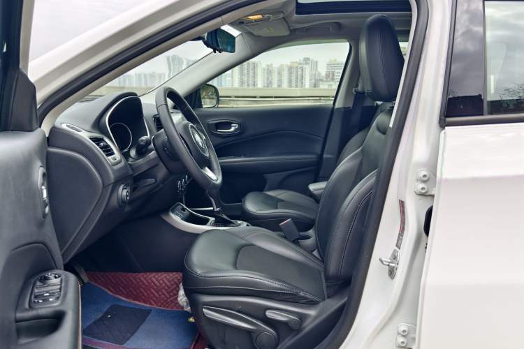 Used Jeep Compass 2017 200T Automatic Enjoyment Version