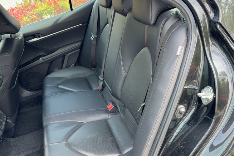 Used Toyota Camry 2019 2.5G Luxury Edition China VI Standard Interior 8