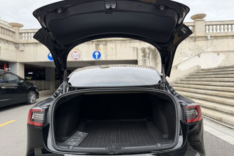 Used Tesla Model 3 2022 Rear-Wheel-Drive Version