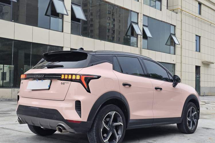 Used Lynk & Co 06 EM-P 2022 PHEV 84 km Range Pro Version