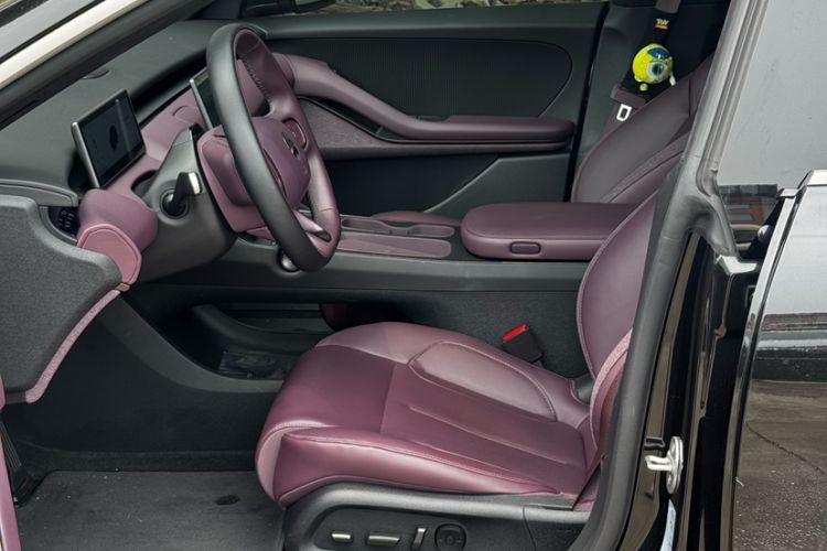 Used Nio ET5T 2024 75kWh Touring Interior 7