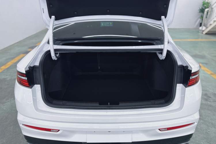 Used Geely Auto Preface 2021 Revised Version 2.0TD Luxury Edition