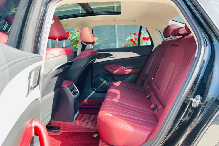 Used Hongqi H5 2025 1.5T DCT Qiyun 500 000th Unit Commemorative Edition
