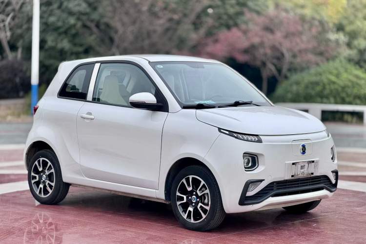 Used Brilliance Xinri i03A 2021 318 km 31.45 kWh Exterior 6