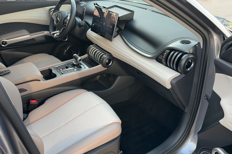 Used BYD Yuan PLUS 2023 Champion Edition 430KM Leading Model Right Front Seat