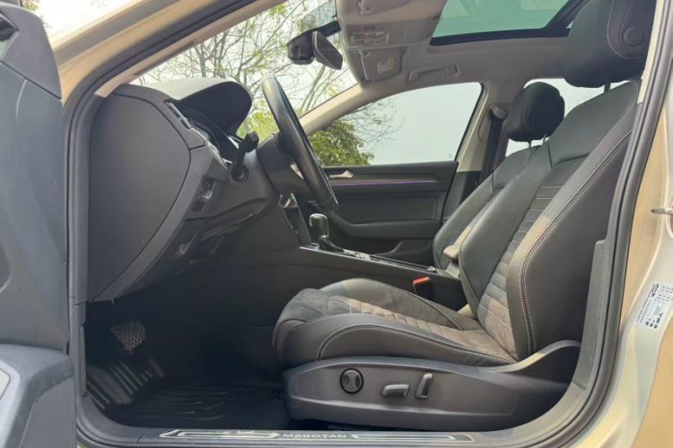 Used Volkswagen Magotan 2020 330TSI DSG Luxury Edition