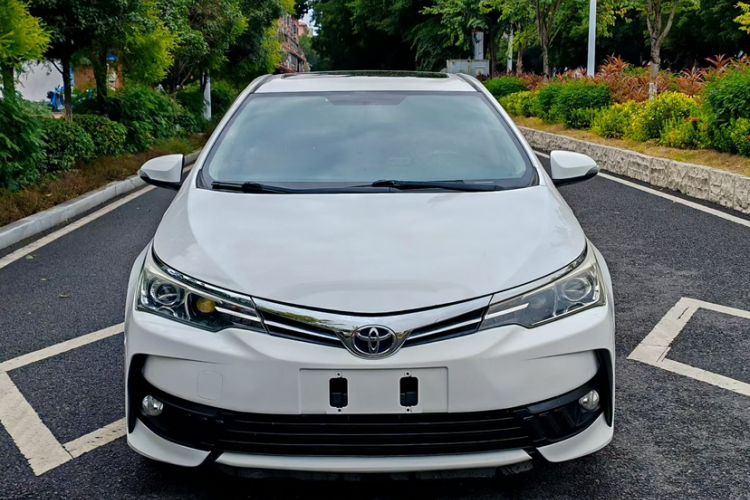 Used Toyota Corolla 2017 Revised Version 1.2T S-CVT GL-i