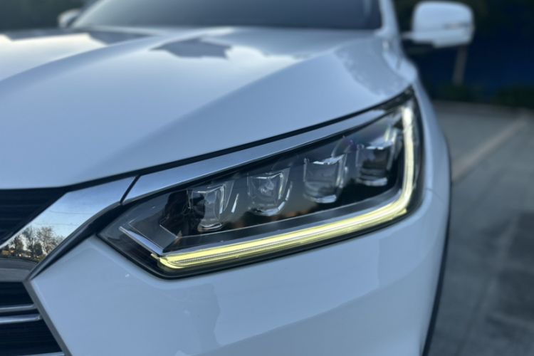 Used BYD Song New Energy 2019 Song DM 1.5TID Smart Connect Dynamic Model