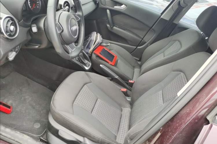 Used Audi A1 2014 30 TFSI Sportback Fashion Model Interior 1