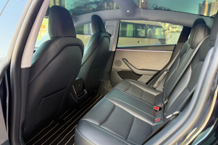 Used Tesla Model 3 2023 Rear-Wheel-Drive Version