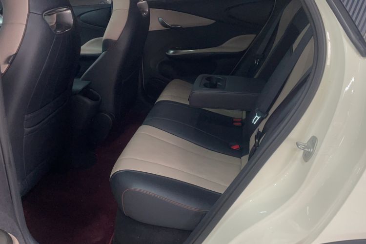 Used BYD Dolphin 2023 420 km Fashion Edition