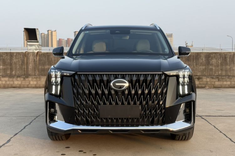 Used GAC Trumpchi GS8 2022 Flagship Series 2.0 TGDI Four-Wheel Drive Supreme Edition (7 Seats) Exterior 3