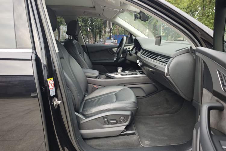 Used Audi Q7 2018 40 TFSI S line Sport Edition
