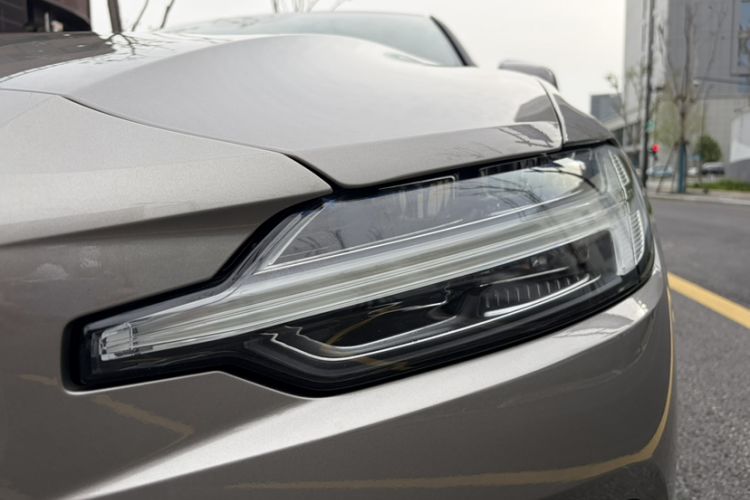 Used Volvo S60 2021 T4 Zhiyi Luxury Edition