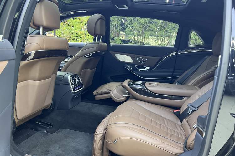 Used Mercedes-Benz Maybach S-Class 2018 S 560 4MATIC