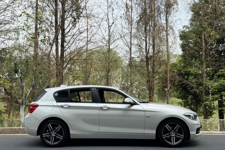 Used BMW 1 Series 2018 118i Sport Design Package

