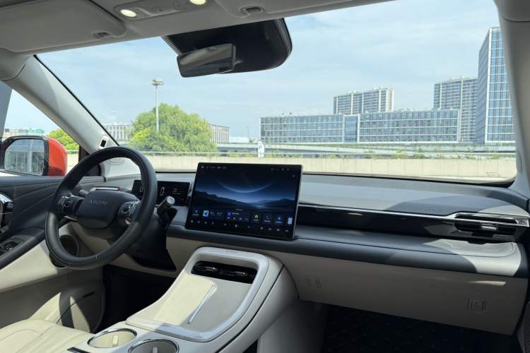 Used AION V 2024 Aion Tyrannosaurus 650 LiDAR Edition