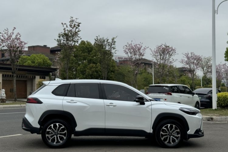 Used Toyota FRONTLANDER 2026 Model 2.0L CVT Luxury Edition