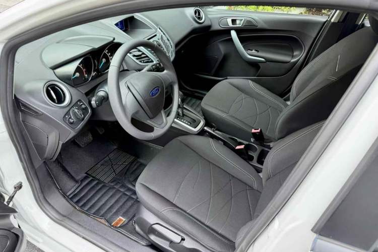 Used Ford Fiesta 2013 Hatchback 1.5L Automatic Fashion Edition