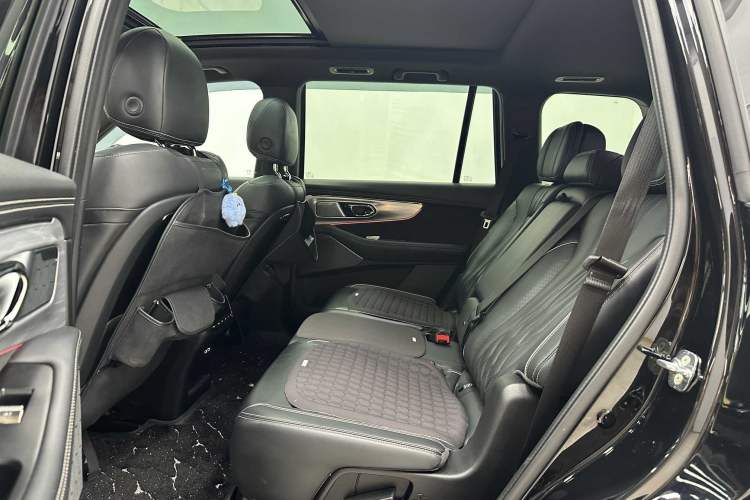 Used GAC Trumpchi GS8 2022 Flagship Series 2.0 TGDI Four-Wheel Drive Supreme Edition (7 Seats) Interior 3