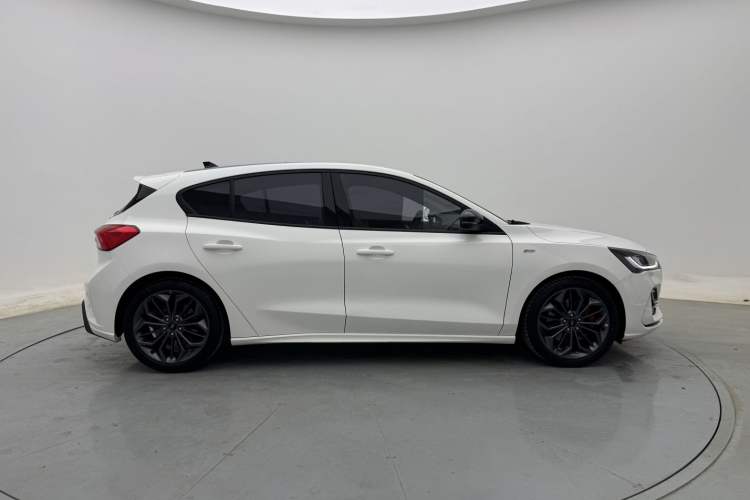Used Ford Focus 2022 Hatchback EcoBoost 180 Automatic ST Line