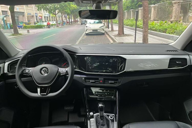 Used Volkswagen Tayron 2020 330TSI Two-Wheel Drive Luxury Smart Connectivity Version Interior 1