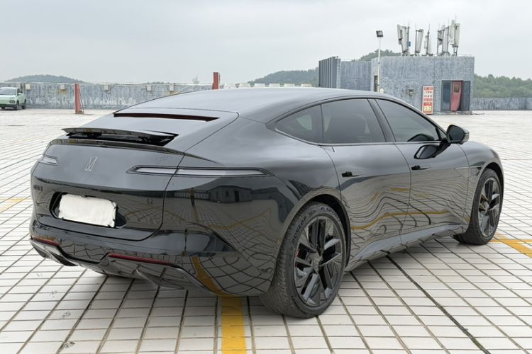 Used Avatr 12 2025 Max All-Electric Version Exterior 7