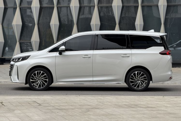 Used GAC Trumpchi M6 2024 MAX 270T WDCT Luxury Edition
