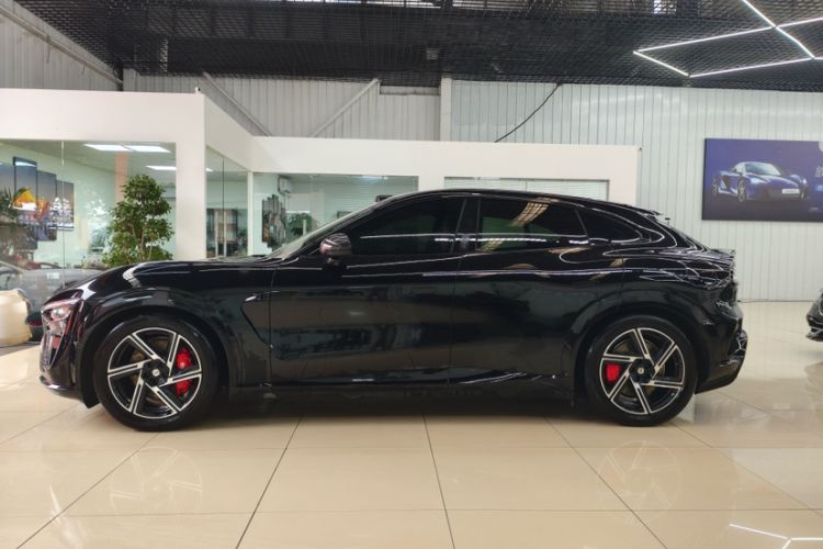 Used Xiaomi Auto YU7 2025 Ultra-Long Range High-Performance All-Wheel-Drive Max Edition
