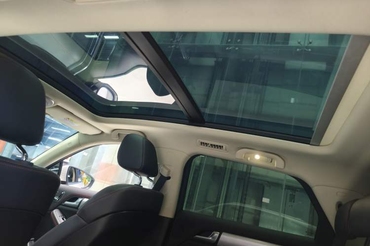 Used BYD Tang New Energy 2019 DM 2.0T All-Wheel Drive Smart Connectivity Enjoyment Model 7 Seats China VI Standard