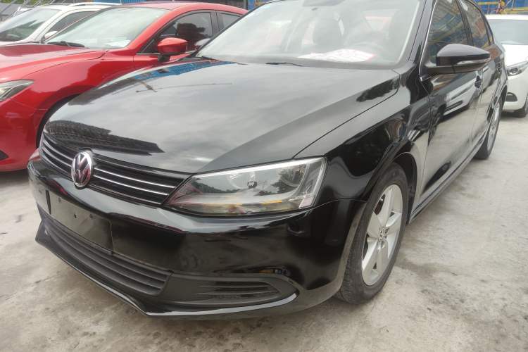 Used Volkswagen Sagitar 2012 1.6L Automatic Fashion Edition