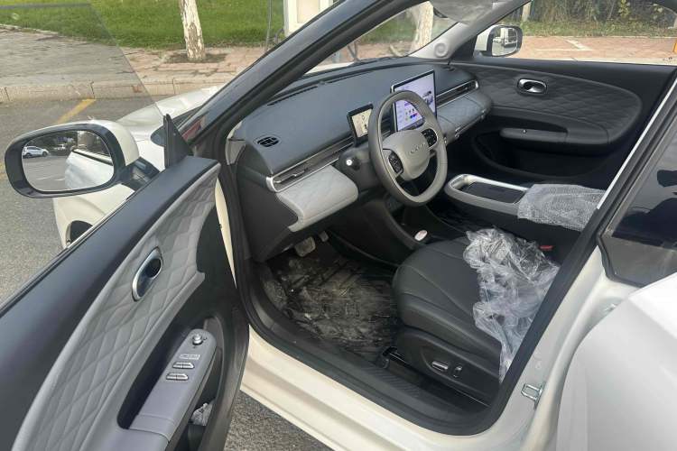 Used Dongfeng NAMMI 01 2024 New Edition 330 Plus Smart+