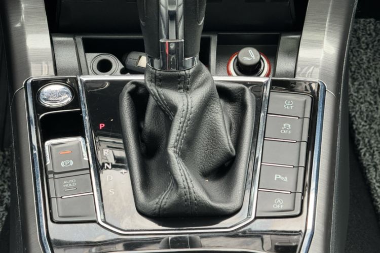 Used Volkswagen Passat 2017 280TSI DSG Luxury Edition Interior 1