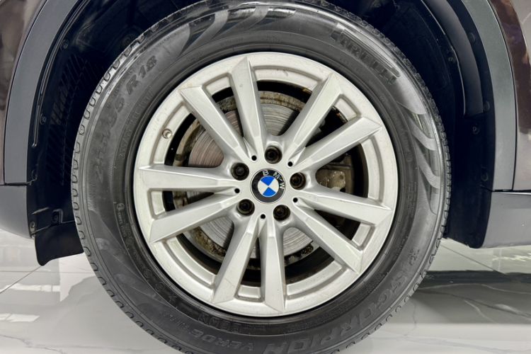 Used BMW X5 2016 xDrive35i parallel import Exterior 10