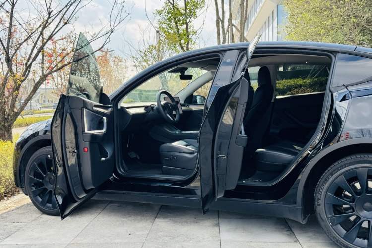 Used Tesla Model Y 2022 Revised Version Long-Range All-Wheel Drive
