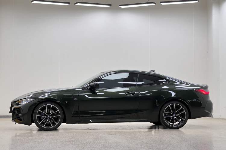 Used BMW 4 Series 2022 Second Facelift 430i M Sport Night Edition Package Exterior 3