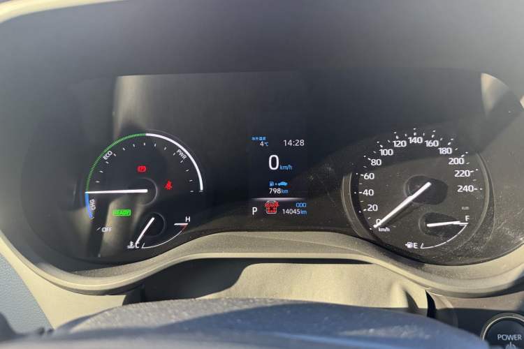 Used Toyota Granvia 2024 2.5L Hybrid Comfort Edition