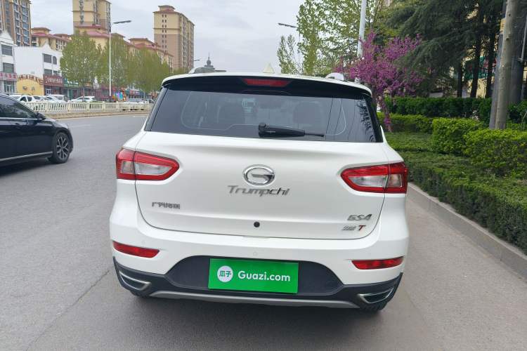 Used GAC Trumpchi GS4 2015 200T Manual Elite Edition Exterior 4