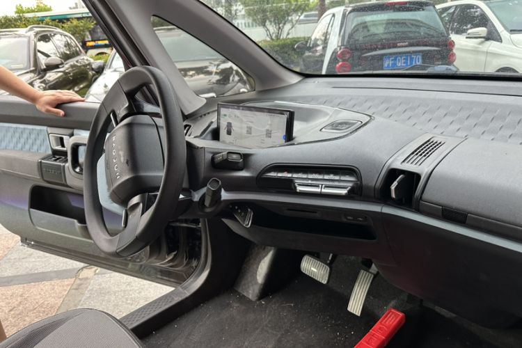Used Baojun E300 2020 Plus Interstellar Smart Edition
