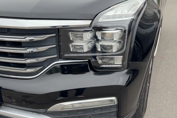 Used GAC Trumpchi GS8 2017 320T Two-Wheel Drive Luxury Smart Connectivity Version (7 Seats) Left Front Headlight