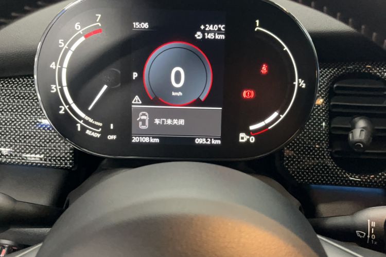 Used MINI 2022 Updated 2.0T COOPER S Classic Edition Five-Door Version Odometer Close Up