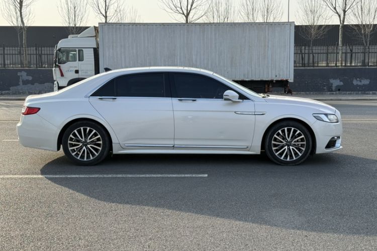 Used Lincoln Continental 2019 2.0T Two-Wheel Drive Luxury Edition China VI Standard