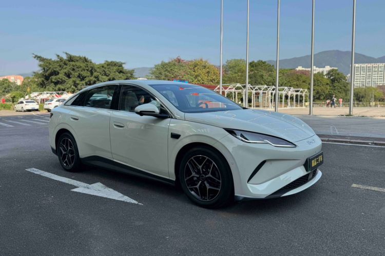 Used BYD Seal 06 New Energy 2025 EV 545KM Flagship Edition
