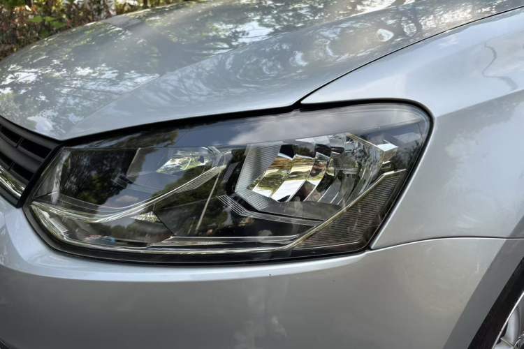 Used Volkswagen Polo 2014 1.6L Automatic Comfort Edition
