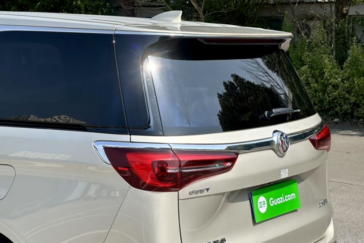 Used Buick GL8 2022 ES Landtrek 653T Comfort Edition