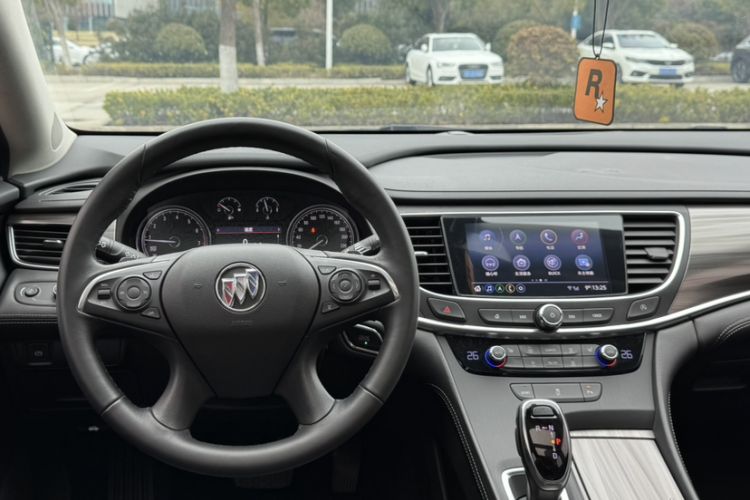 Used Buick LaCrosse 2022 652T Luxury Version